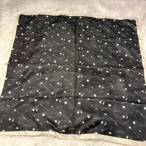 Elisabetta Franchi floral print elegant silky scarf square 35x35 in‼️LAST ONE